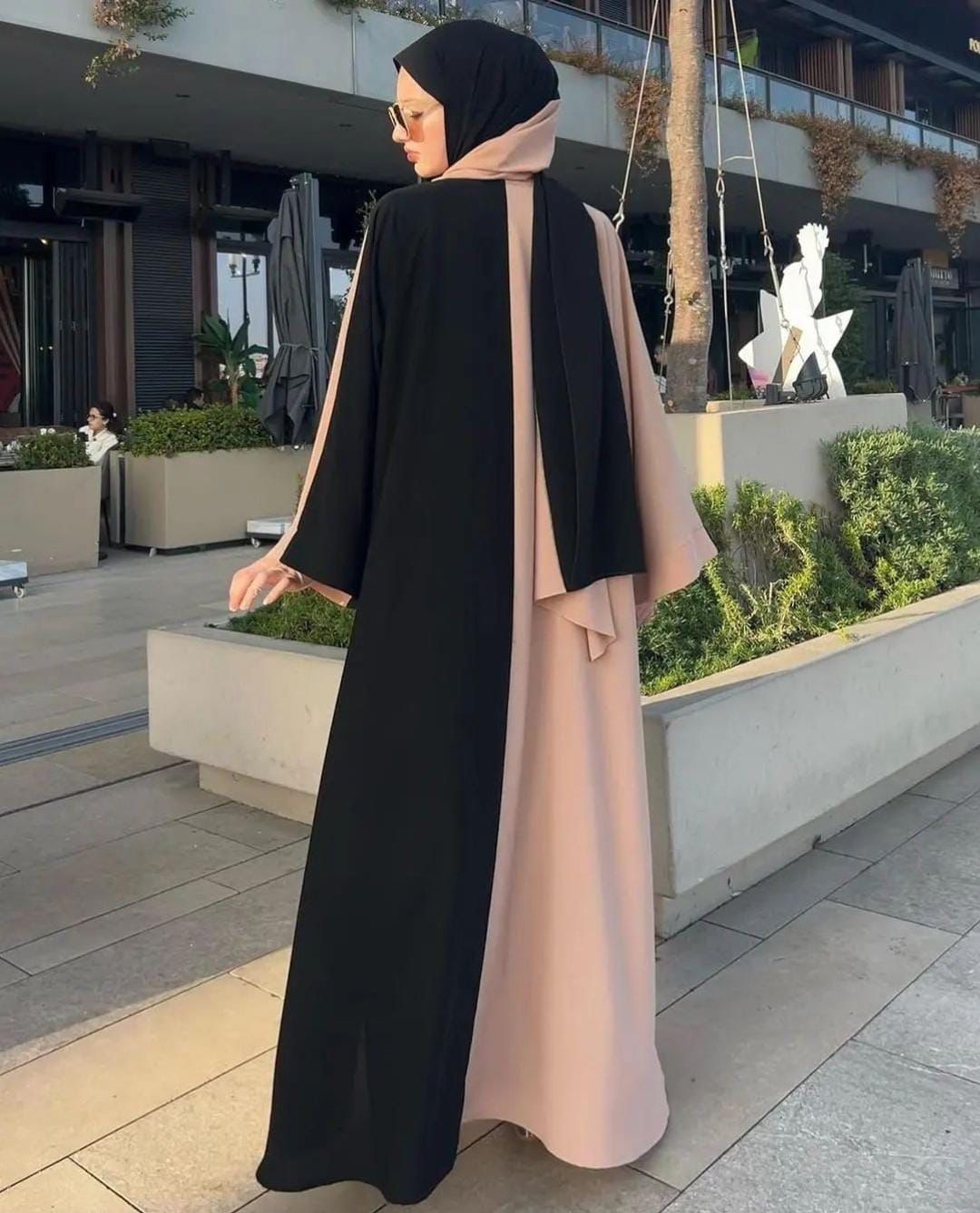 Majestic Unique Abaya with Stroller
